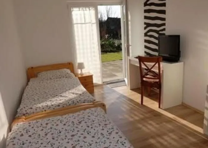 Schoenes In Brochterbeck Mit Garten By Interhome Vakantiehuis Laggenbeck